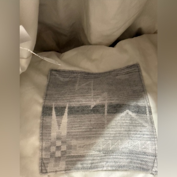 Faherty Gray Aztec Patterned Tote Bag - Picture 3 of 7